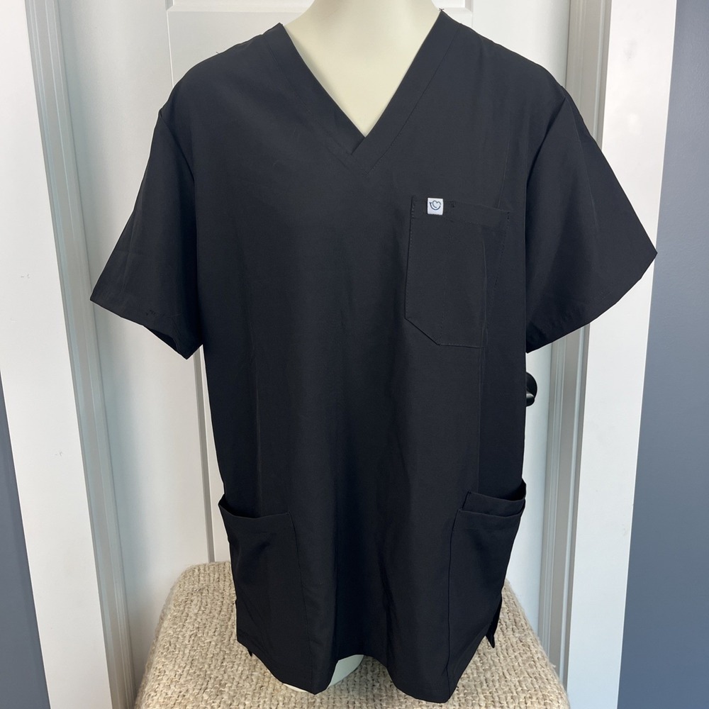 COZYFIT Scrub Top Women's‎ Soft Stretch V-Neck with 3 Pockets Size Medium